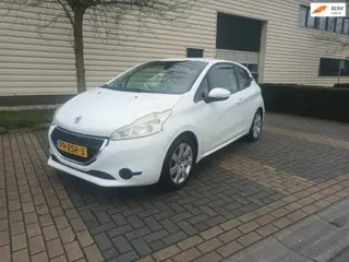 Peugeot 208 1.2 VTi Active