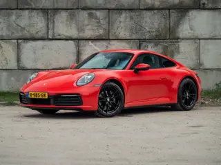 Porsche 911 3.0 Carrera (992) | Compl. Historie! | Dealer-onderhouden | Schuifdak | Sportstoelen | S