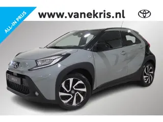 Toyota Aygo X 1.0 VVT-i Envy, Parkeersensoren, Apple Carplay / Android Auto, Smart Entry, Stoel verw