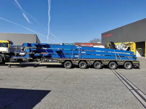 Nooteboom Super Wing Carriers extensions for tranport of windmill blades longen then 65 Meter Packag