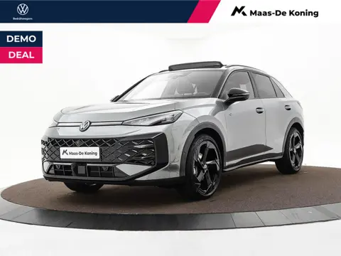 Volkswagen T-Roc R-Line First Edition 1.5 eTSI 150 PK 7 versn. DSG · Assistance Pakket · Black Style