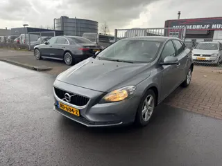 Volvo V40 2.0 D2 Inscription FACELIFT