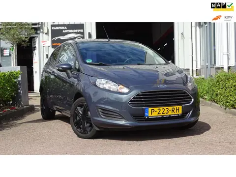 Ford Fiesta 1.0 Champion, Unieke parelmoer kleur, Stoel + voorruit verwarming, Nieuwe versnellingsba