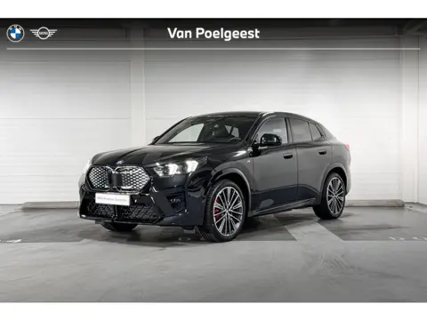 BMW iX2 eDrive20 | M-Sport Pro | Innovation Pack | Driving Assistant Plus | Harman/Kardon | Comfort 