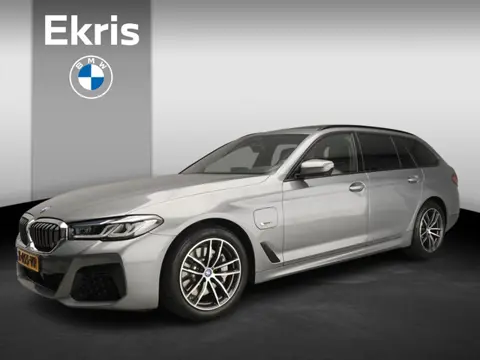 BMW 5 Serie Touring 530e | M-Sportpakket | Laserlicht | Leder | HUD | Active cruise | Trekhaak | Sch