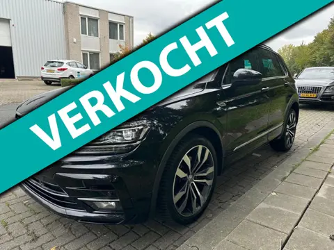 Volkswagen TIGUAN 2.0 TDI 4Motion Highline R line ,240pk, leer ,pano,automaat,eerste eigenaar