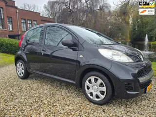 Peugeot 107 1.0-12V XR 5-deurs AIRCO *apk:03-2027*