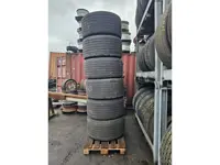 Bridgestone TRAILER TIRE (bj 2000)