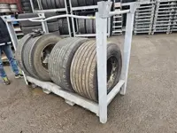 GOOD YEAR TRAILER TIRE 445/45 r 19.5 (bj 2000)