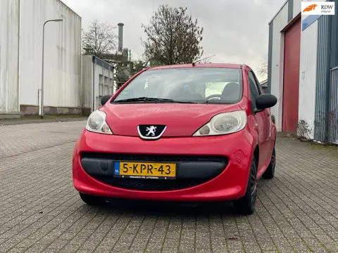 Peugeot 107 1.0-12V XR 2006 3drs Stuurbkr Apk 24-11-26