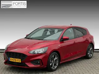 Ford Focus 1.0 EcoBoost Hybrid ST Line Business NL AUTO | CAMERA | CARPLAY |