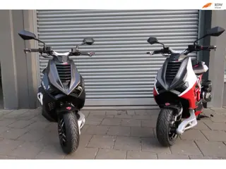 Italjet Dragster 125cc / 200cc NIEUW DIRECT LEVERBAAR!