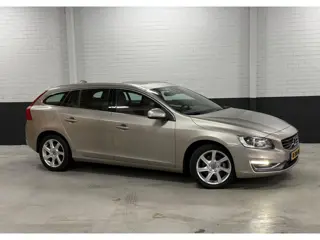 Volvo V60 2.0 T5 Ocean Race, Pano, Memory, Leer, Camera, PDC V+A