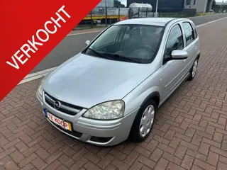 Opel Corsa 1.2-16V Silverline