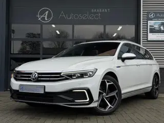 Volkswagen Passat Variant 1.4 TSI PHEV GTE Pano Navi Leder