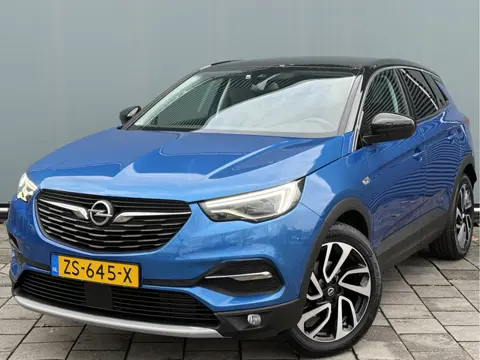 Opel Grandland X BWJ 2019 | 1.2T 131PK Bus. Executive | TREKHAAK | PANO DAK | CLIMA | NAVI | 18'' LM