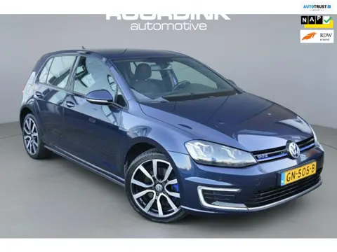 Volkswagen Golf GTE|Clima|Camera|Navi|2e eigenaar!
