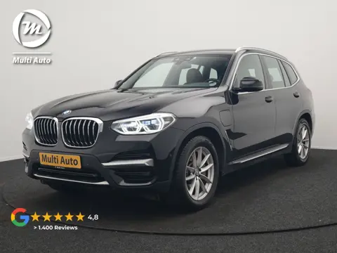 BMW X3 xDrive30e Luxury Line PHEV 293pk Dealer O.H. | Trekhaak Af Fabriek | Camera | Adaptief Onders
