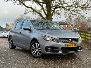 Peugeot 308 1.2 PureTech Allure | Automaat + Cruise + Clima + Navi nu € 10.975,-!!!