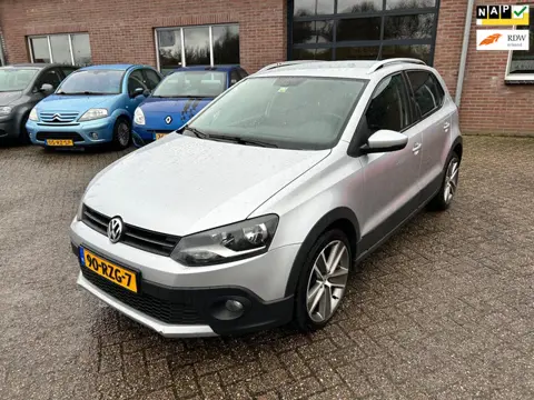 Volkswagen Polo 1.4-16V Cross // Nieuwe APK