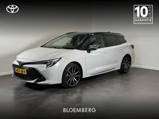 Toyota Corolla Touring Sports Hybrid 140 GR Sport | BSM | Parkeersensoren rondom | Stoelverwarming |