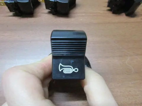 Horn switch for Lamborghini Miura and Espada series 1 and 2