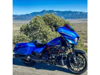 Harley-Davidson FLHXSTSE Street Glide CVO 121 (bj 2026)