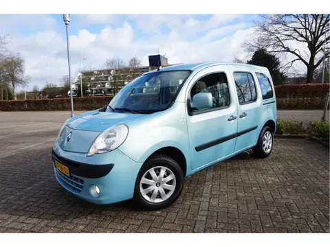 Renault Kangoo Family Rolstoelauto 3+1 1.6-16V Expression