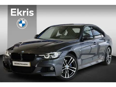 BMW 3 Serie Sedan 318i Executive | M Sport | 19 inch | M Sportremsysteem | Achteruitrijcamera | Geti