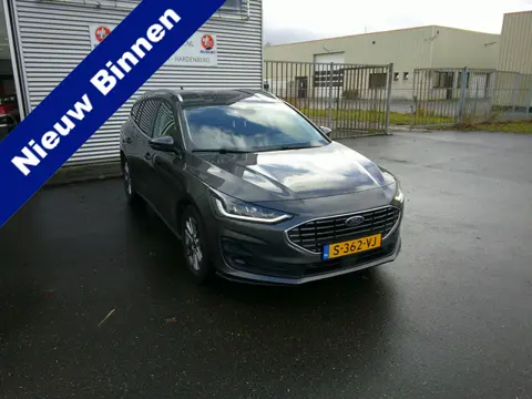 Ford FOCUS Wagon 1.0 EcoBoost Hybrid Titanium Staat in Hoogeveen