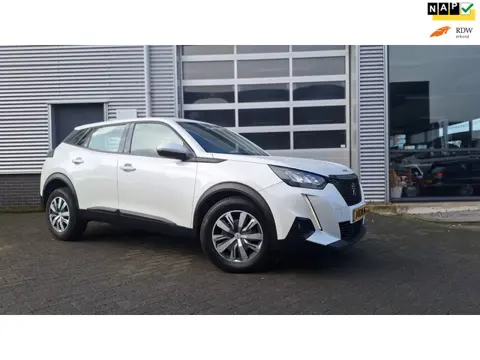 Peugeot 2008 1.2 PureTech Active /Wit Metalic/Navigatie/Pdc A/Cruise/