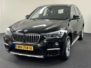 BMW X1 sDrive18i Centennial High Executive vol leder / afn. trekhaak / airco / PDC / Camera / Navi