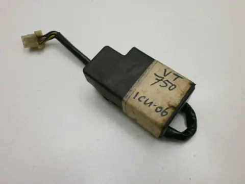 CDI UNIT Honda VT 700 750 1983 - 1985