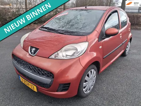 Peugeot 107 1.0-12V XS LEUKE AUTO RIJDT EN SCHAKELT GOED