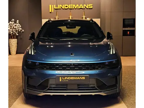 Lynk & Co 01 • Hybride • Automaat • BTW • 360%Camara • Panorama • Stoelverwarming • 261 PK • Apple c