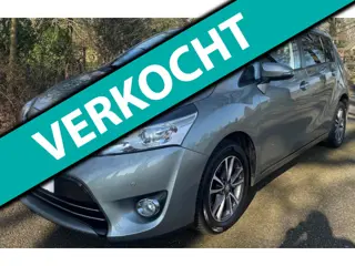 Toyota Verso 1.8 VVT-i Life 2014 AUTOMAAT NAVI CLIMA GARANTIE DEALER ONDERHOUDEN