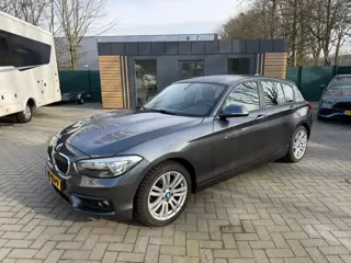 BMW 1-serie 118i Corporate - Automaat - Clima - Navigatie - Origneel NL - Volledig Onderhouden - NAP