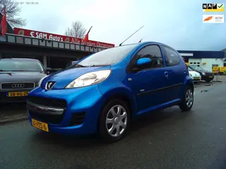 Peugeot 107 1.0-12V Millesim 200 ( Airco )