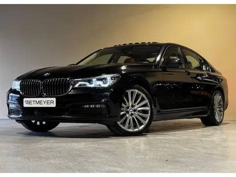 BMW 7-serie 750i xDrive |Pano |Soft Close |HUD |Massage&Koeling |H&K |360° | Privacy Glass