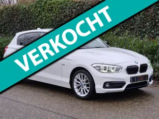 BMW 1-serie BTW AUTO! Centennial High Executive Apple Carplay GR NAVI Sport Parkeer LED Clima Cruise