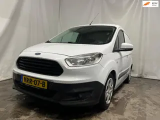 Ford Transit Courier 1.6 TDCI Trend SCHADEAUTO!!