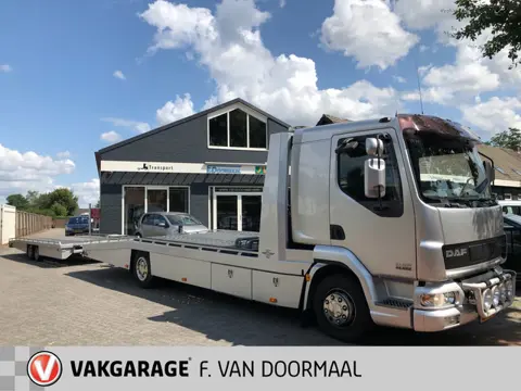 DAF 45.220LF Autotransporter 2-lader + Tijhof aanhanger