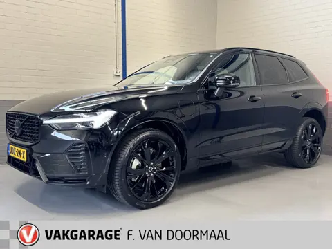 Volvo XC60 2.0 T8 Plug-in hybrid AWD Ultra Black Edition | Luchtvering | Bowers & Wilkins | Head Up 