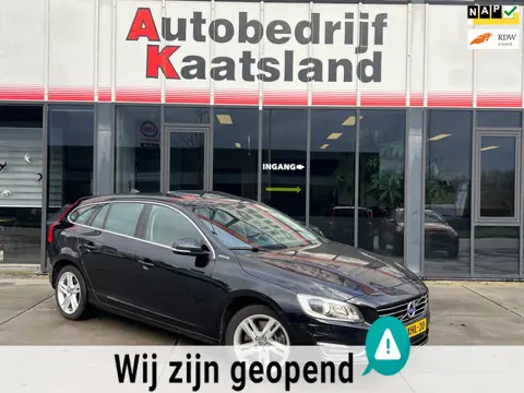 Volvo V60 2.4 D6 AWD Plug-In Hybrid Summum - Leder - Open Dak - Camera - 2014