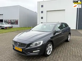 Volvo V60 2.4 D6 Twin Engine Summum 2015