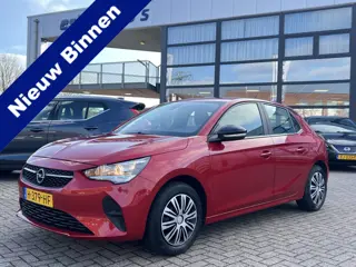 Opel Corsa 1.2 5 Drs Edition Trekhaak Navigatie Apple Carplay Android Auto DAB Parkeersensoren Cruis
