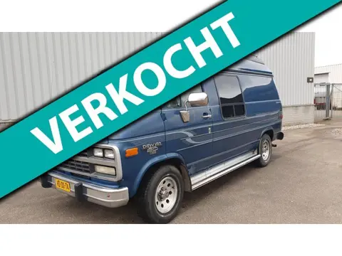 Chevrolet CHEVY 20 STARCRAFT D