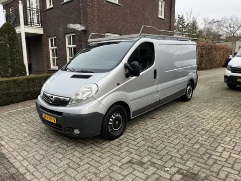 Opel Vivaro 2.0 CDTI L2H1 (bj 2008)