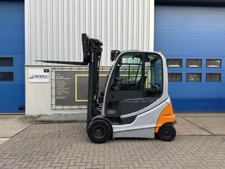 VS-22501 Elektrische triplex heftruck Still RX60-30 BJ2012