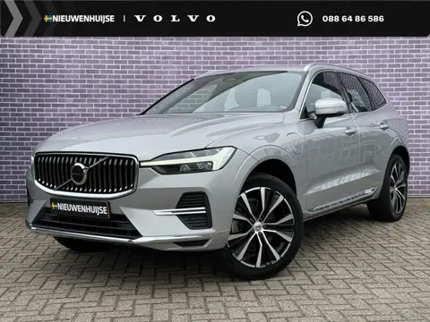 Volvo XC60 2.0 T6 Plug-in hybrid AWD Plus Bright | Long Range | Trekhaak | Standkachel | BLIS | Stoe